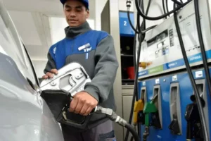 Surtidores en rojo: nuevo aumento de combustibles golpea a los riojanos