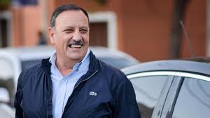 Quintela se posiciona en la interna del PJ y abre el juego presidencial para 2027