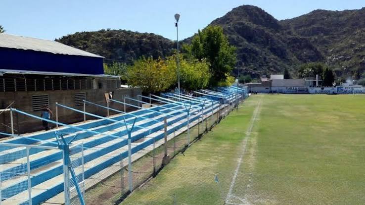 Atlético Chilecito mejora su iluminación LED con apoyo provincial