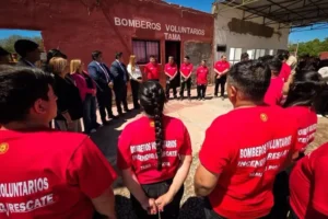 Bomberos de Tama: Madera visitó el cuartel y destacó su trabajo